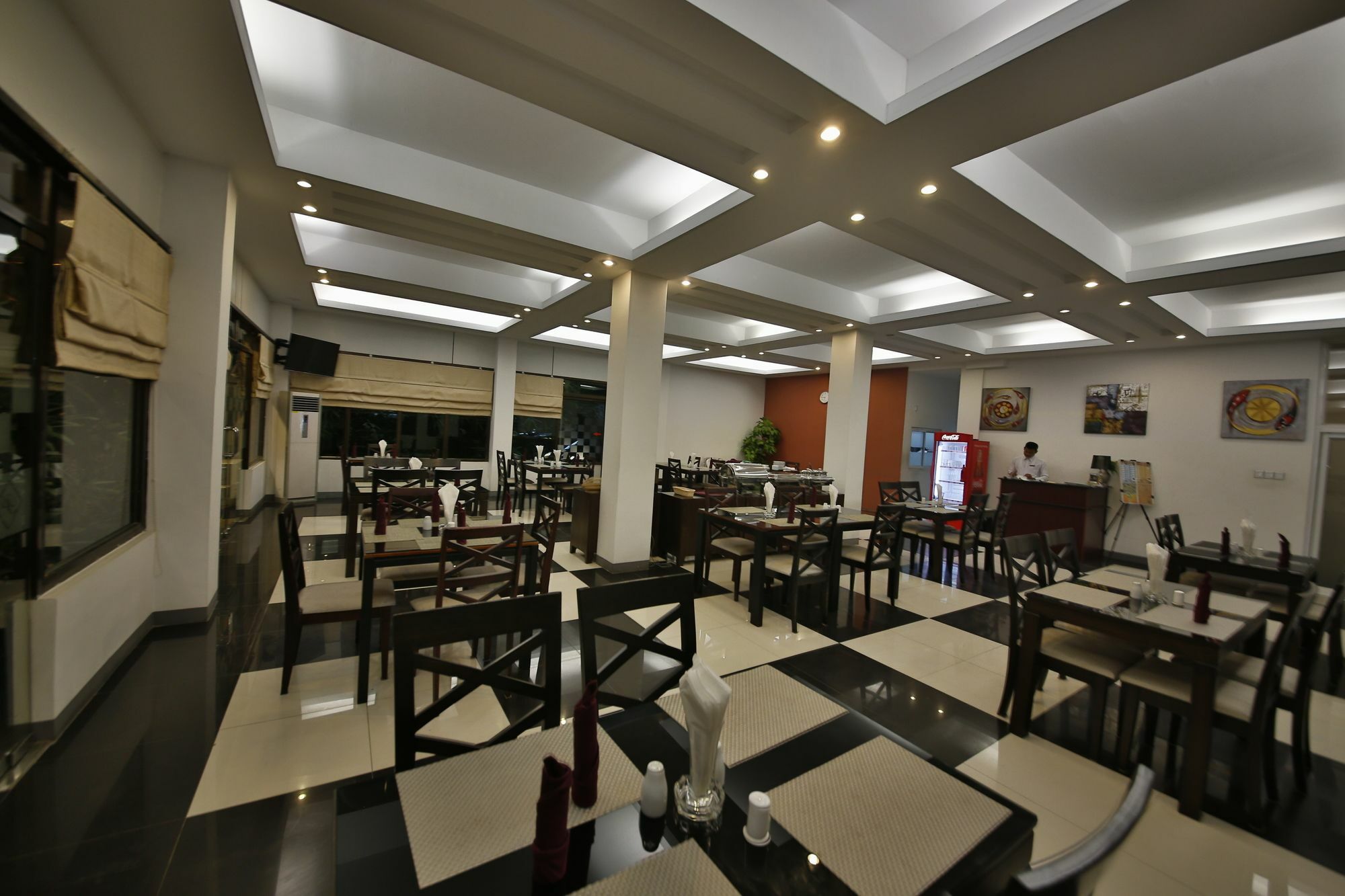 Hotel 72 Yangon Exteriör bild