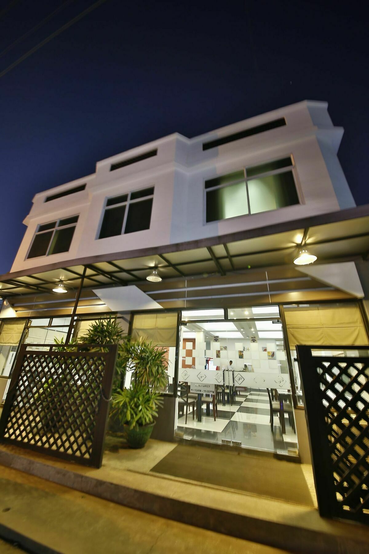 Hotel 72 Yangon Exteriör bild