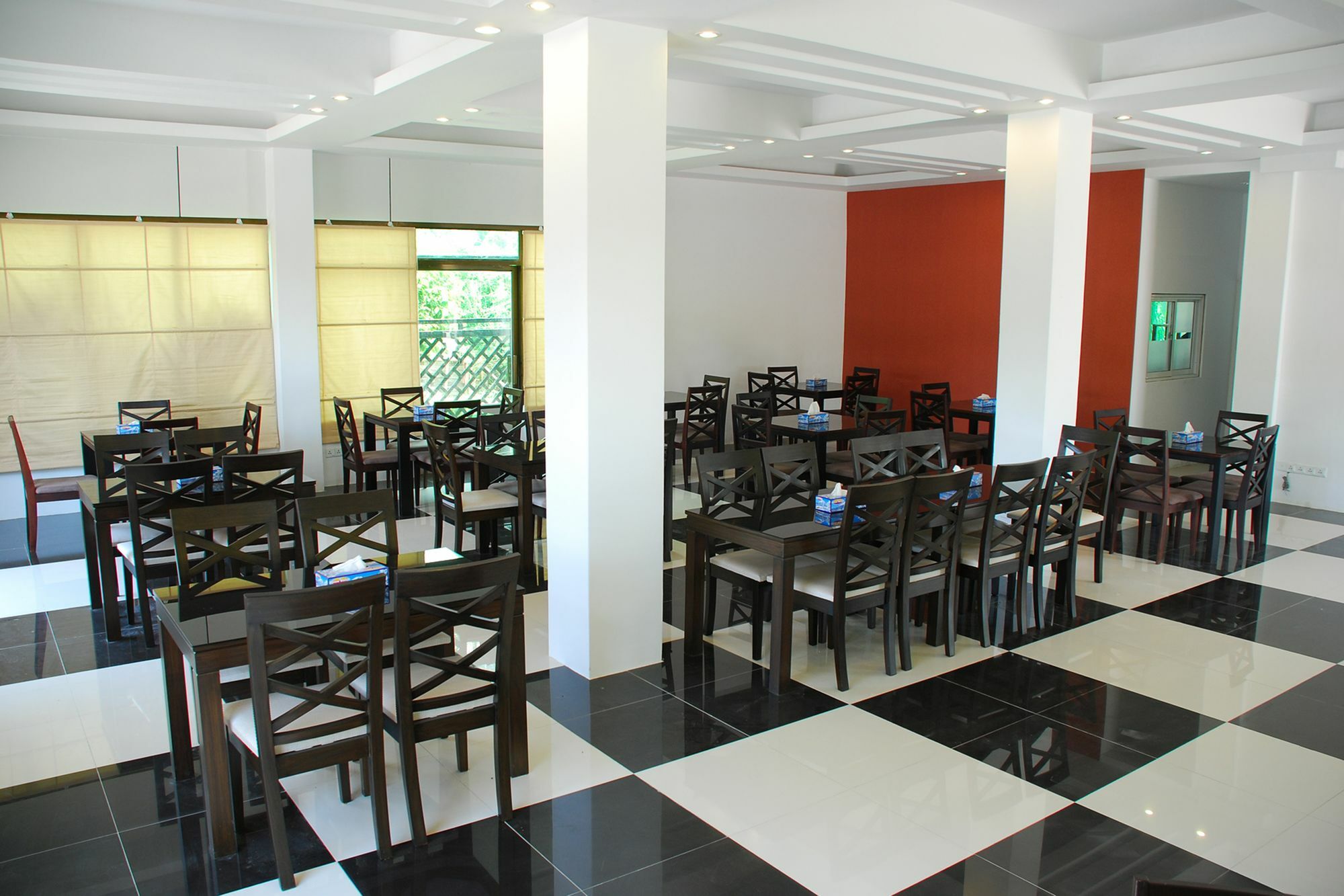 Hotel 72 Yangon Exteriör bild